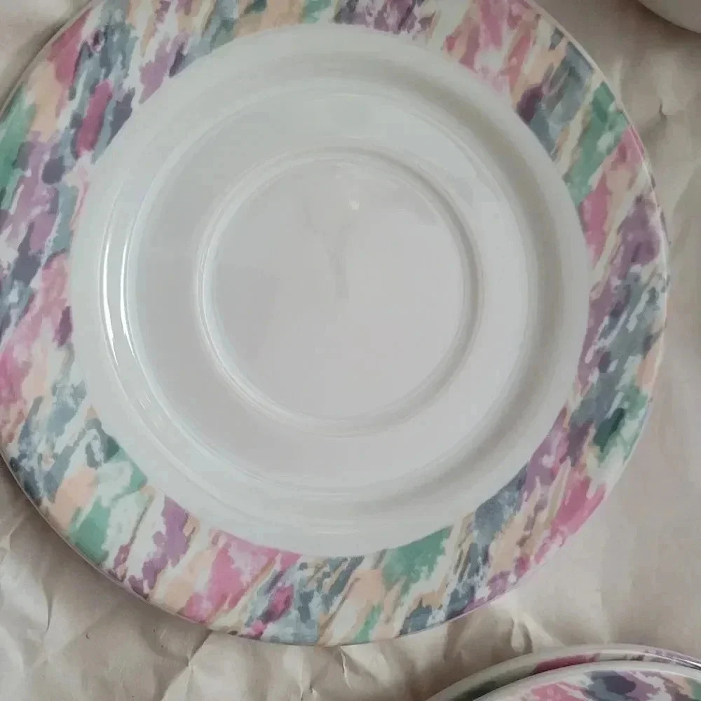 Coffer/Tea/Saucer Set - Picture 5 of 10